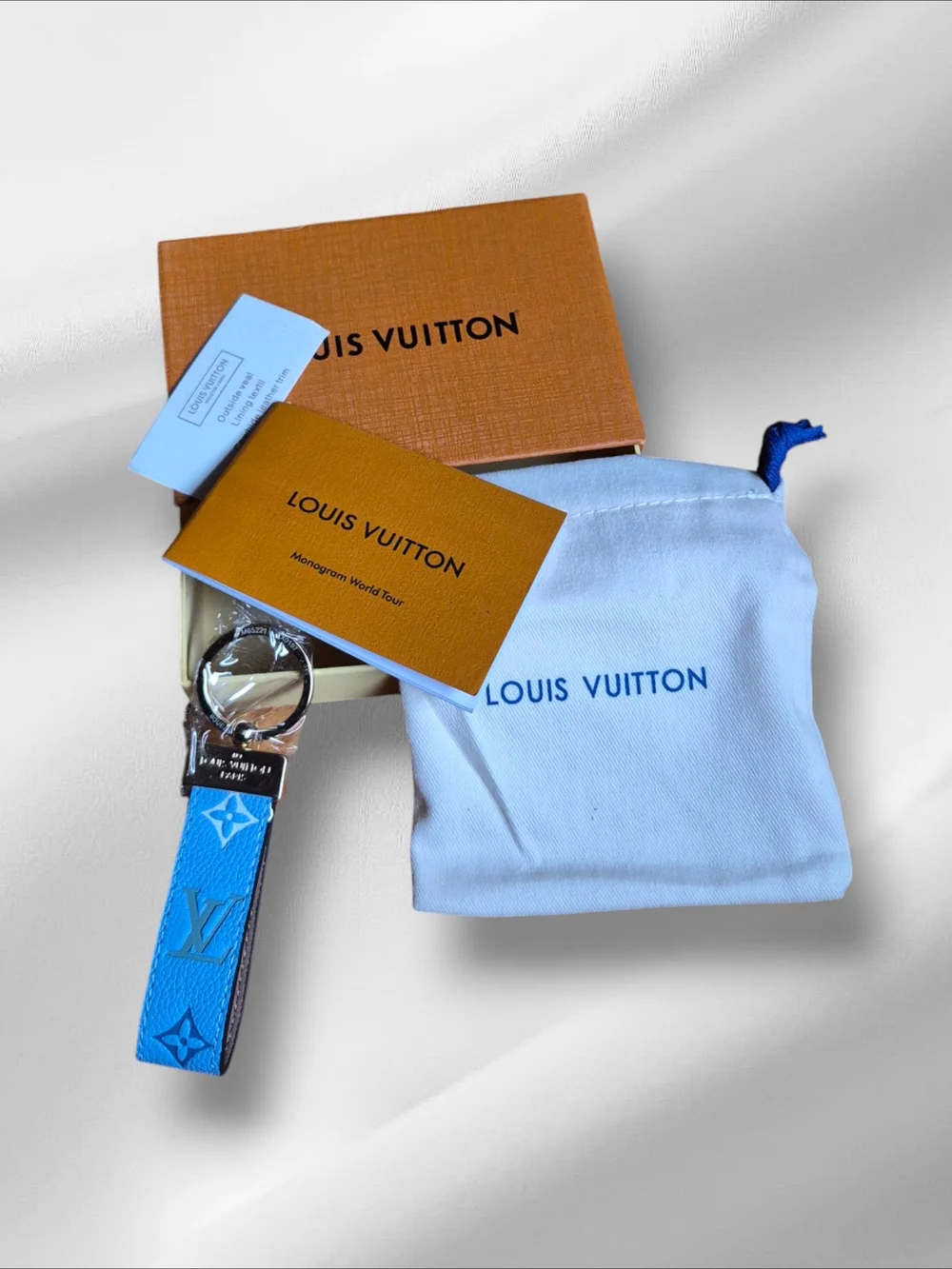 Louis Vuitton Bright Blue Monogram Key Holder with Silver Hardware
